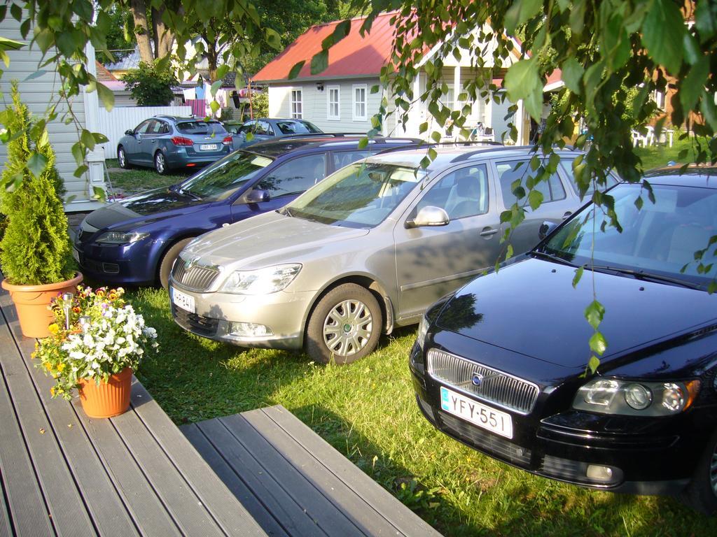 Villa Elisabeth Apartments Pärnu Buitenkant foto